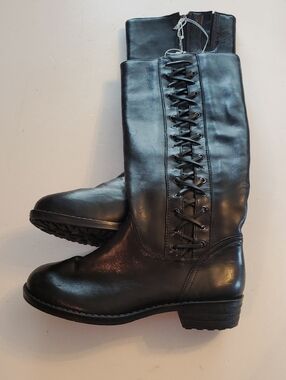 Nurture by Lamaze Black Lace-Up Mid-Calf Women's Boots